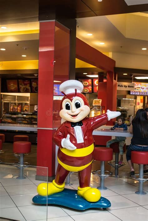 Photos Rapidly Expanding Filipino Fast Food Chain Jollibee Has A Cult