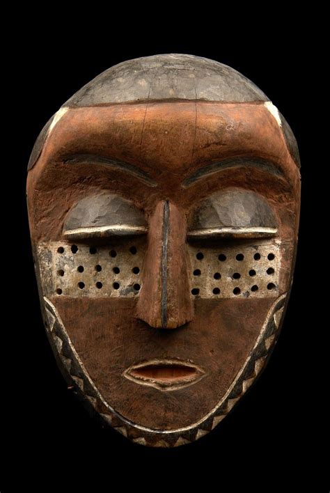 West African And Congolese Traditional Tribal Masks Arte Tribal Tribal Mask Head Mask Face