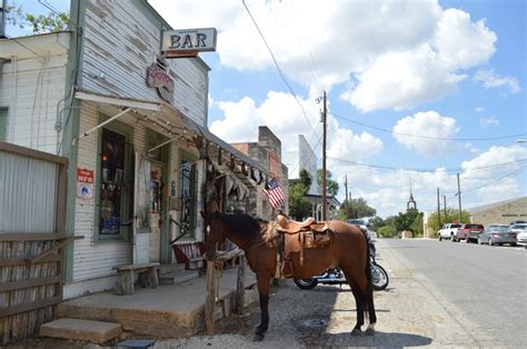 11 Best Charming Small Towns To Visit In Texas