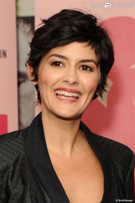 Comment coiffer ma coupe courtepour suivre au cheveu près les coiffures tendance printemps été 2016, vous devez fondre pour la coupe courte. Coupe Courte Femme Oreilles Décollées | wizzyjessicafarah blog