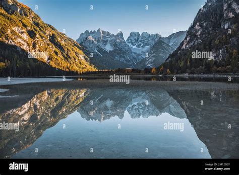 Italien Südtirol Dobbiaco Toblach Landro Seedürrensee Mit Den