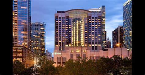 Embassy Suites By Hilton Chicago Downtown Magnificent Mile I Chicago Usa Fra 847 Kr Tilbud