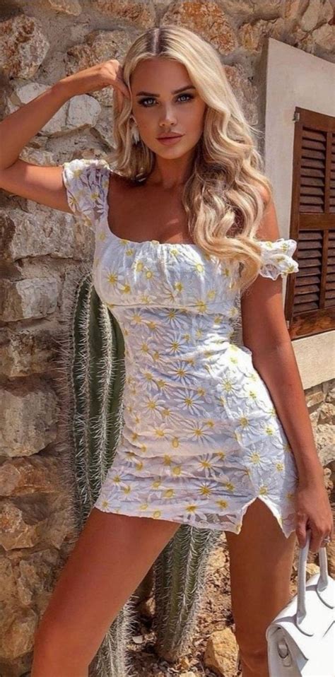 Pin By Badilloalvaro On Blonde Beauties Bodycon Dress With Sleeves