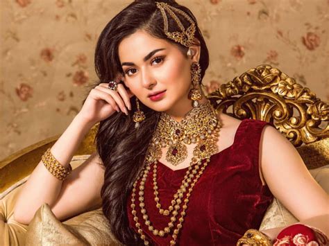 hania amir age instagram dramas and complete information