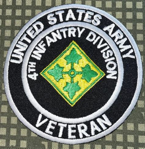 Us Army 4th Infantry Division Veteran Patch 3 Hook And Iron On Repro New