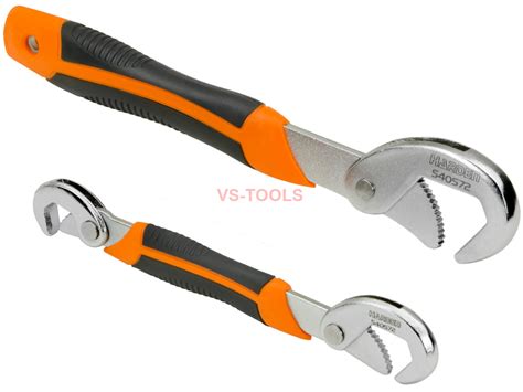 Two Pieces Multi Function 9 32mm Universal Adjustable Spanner Wrenches