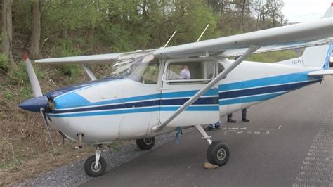 Small Aircraft Makes Emergency Landing On I 81 Wcyb