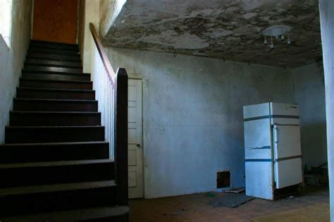 Inside Steve Jobs Abandoned Jackling Mansion Photos