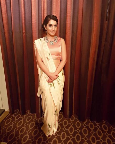 Rashi khanna is an indian actress and model who predominantly works in telugu film industry. South Indian Actress Rashi Khanna Hip Navel In White Saree ...