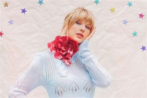 Watch Taylor Swift Drops Snippet Of ‘love Story Re Recording In A