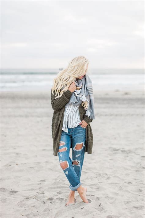 Winter Beach Style In Southern California Winter Beach Outfit Winter