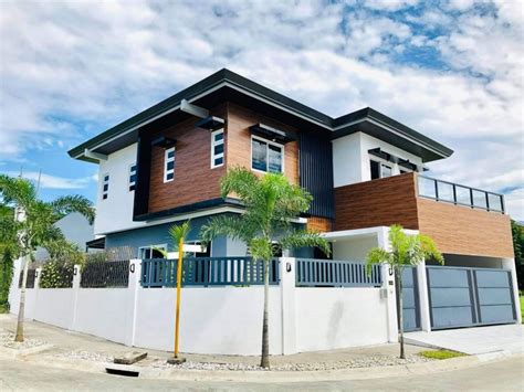 Corner Lot House With Swimming Pool For Sale In Friendship Angeles City