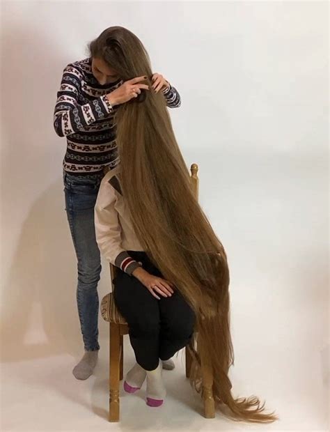 Video Extreme Floor Length Hair Play With Friend Realrapunzels
