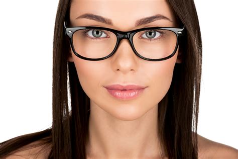 What Are The Best Eyeglasses Frames For Women
