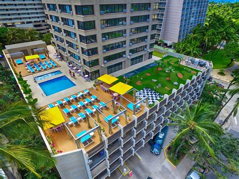 Holiday Inn Express Waikiki 159 ̶2̶9̶6̶ Updated 2021 Prices And Hotel Reviews Oahu Hawaii