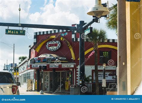 Cruisin Cafe In Daytona Beach Main Street On A Cloudy Day Editorial Photography Image Of