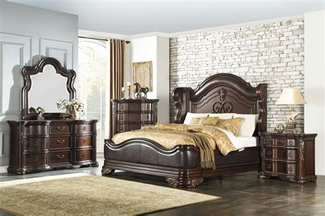 Traditional Cherry Wood Queen Bedroom Set 6pcs Homelegance 1603 1