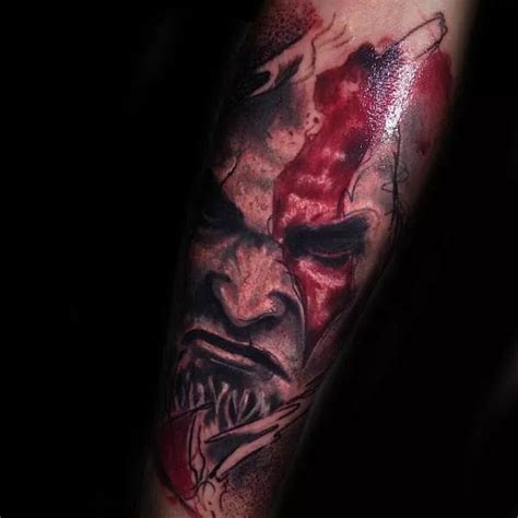 30 Conceptions De Tatouage De Kratos Pour Les Hommes God Of War Ink Ideas
