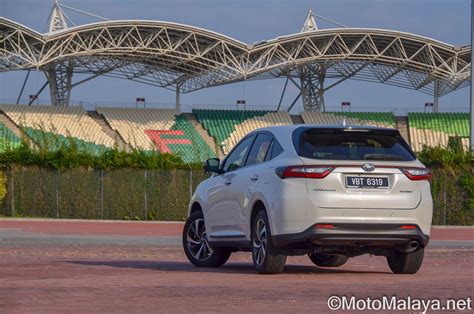Another possible customisation involves their sizes; pandu-uji-toyota-harrier-2.0T-malaysia-review-5 ...