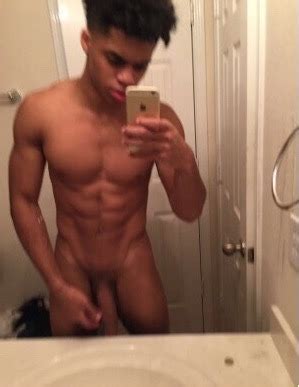 Archive Dongs No Nude Pic And Videos Of Deven Hubbard Male General