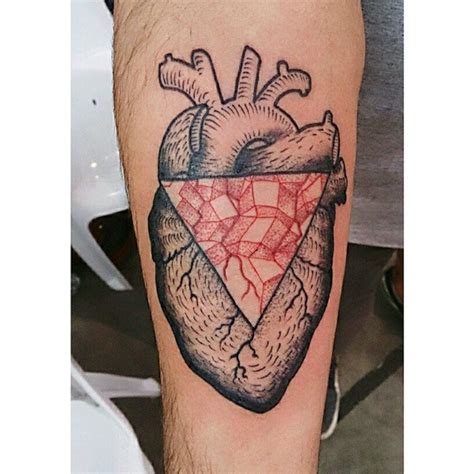 9 Pretty Heart Tattoos That Ll Allow You To Wear Your Heart On Your Sleeve — Photos