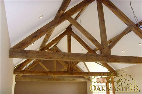 … currently the height of fashion, vaulted ceilings bring a sense of openness, even grandeur, to a there's a lot to like. King post trusses and open vaulted ceilings - Oakmasters
