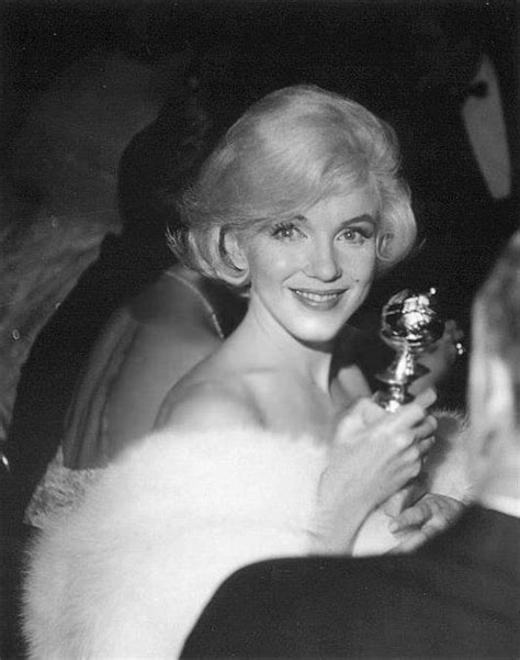 Marilyn At Golden Globe Awards 1960 Winner For Best Actress In A