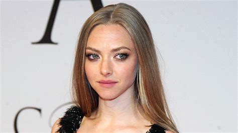 Amanda Seyfried Says She Was Paid 10 Less Than A Male Co Star Vanity