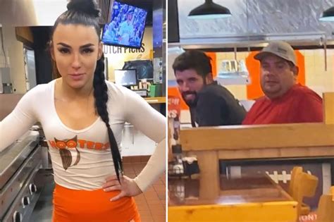 Creepy Hooters Customer Shamed By Hooters Waitress
