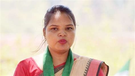 At just 22 years old, prabakaran is running as a mp candidate in in parliament, most are 50 years old and above. Chandrani Murmu became the youngest MP in India's history