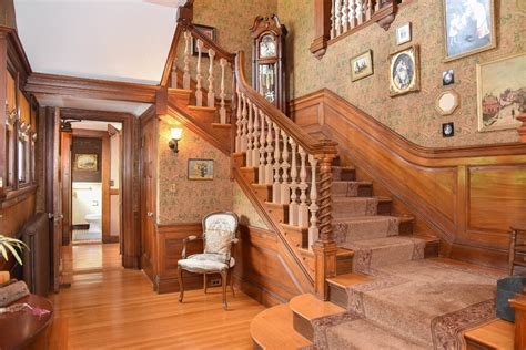 15 Elegant Victorian Staircase Designs Youll Obsess Over