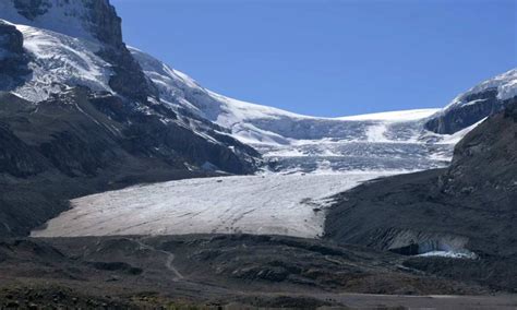 Columbia Icefield Athabasca Glacier From The Icefields Parkway