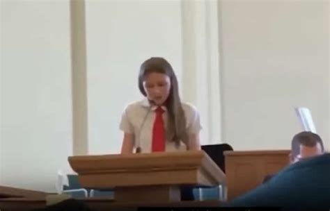 Video Ni A Mormona Confiesa Ser Lesbiana Y La Iglesia La Censura