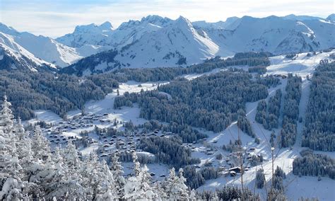 Les Gets Ski Holidays For Families Ski Famille