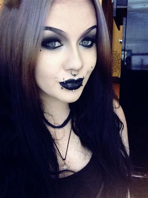 Toxii Gothic Goddess ☠☠ 666 ☠☠ Dark Makeup Goth Beauty Gothic Makeup