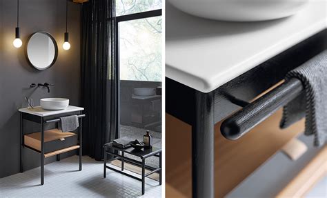 Vasques, colonnes de rangement ou encore miroir, les ensembles proposés à la vente par salledebain.com vous permettent de meubler votre salle de bain en toute simplicité. Meubles de salle de bain - Série Mya | Burgbad