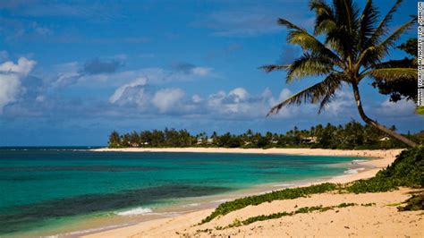 Situated nearly at the center of the north pacific ocean, hawaii marks the northeast corner of polynesia. Hawaii vacation tips: What to do, what to avoid | CNN Travel