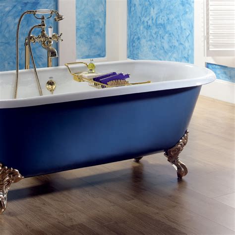 When purchasing your cast iron bathtubs you are guaranteed quality, durability and longevity far surpassing any modern technology available. Vintage freestanding cast iron bathtub with Diane feet