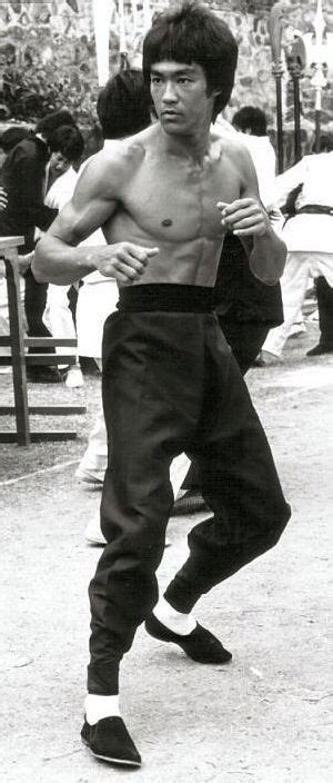 Death comes for us all, oroku saki, but something much worse comes for you. Bruce Lee | Bruce lee martial arts, Bruce lee quotes ...