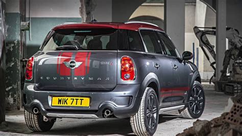 Are you a sport, exclusive or classic adventurer? 2016 MINI Cooper S Countryman Park Lane Full In Depth ...