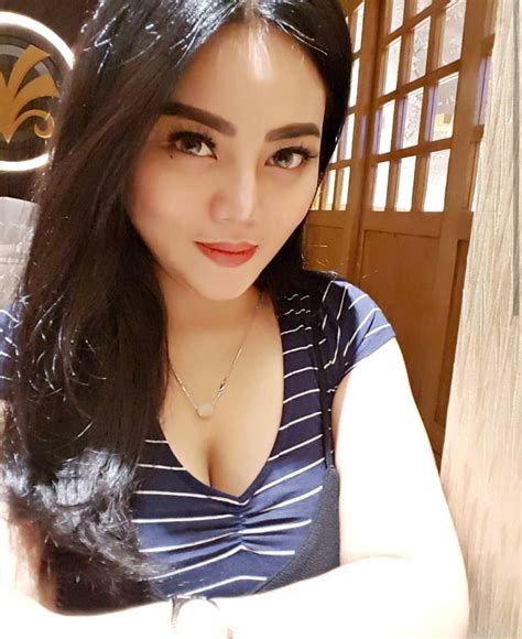 Cerita dewasa bercinta dengan teman kost yang cantik. Cerita Mesum Dewasa Ketika Kuperkosa Guru Sekolahku yang ...