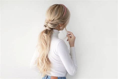 35 Creative Low Ponytail Hairstyles For Any Season And Occasion Weave