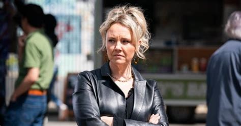 This Morning Fans Fail To Recognise Charlie Brooks After Fabulous New Hairdo Flipboard