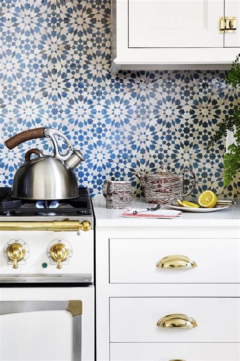 55 Chic Kitchen Backsplash Ideas That Will Transform The Entire Room In