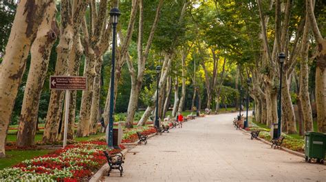 Gulhane Park In Istanbul City Center Expedia
