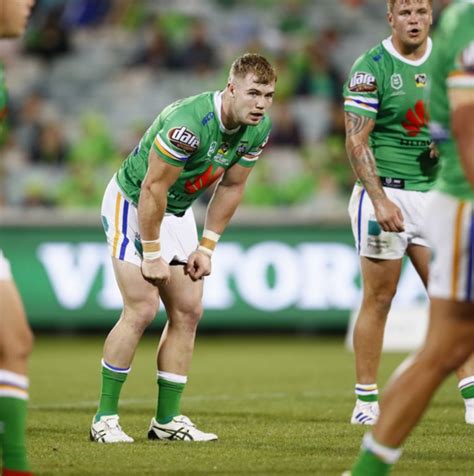 Canberra raiders fixtures tab is showing last 100 rugby matches with statistics and win/lose icons. Footy Players: Canberra Raiders