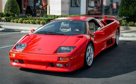 Скачать обои Lamborghini Diablo Supercar Italian Sports Cars Red