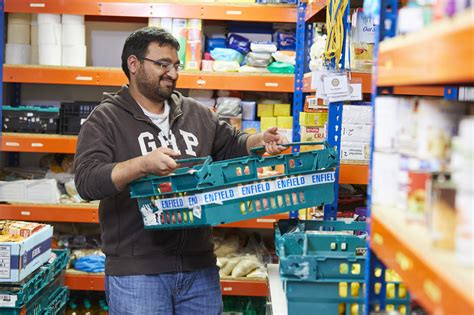 We need 500 volunteers every week to help us. Food Bank - Sufra NW London