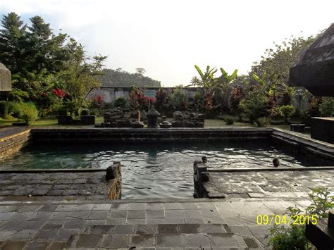 Candi umbul magelang adalah candi dari situs purbakala pemandian air panas yang berada di kabupaten magelang, jawa tengah. Tiket Masuk Candi Umbul Magelang : Pemandian Air Hangat Dan Situs Candi Umbul Magelang ...