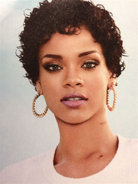 Rihanna Short Curly Hair Rihanna Hairstyles Rihanna Natural Hair